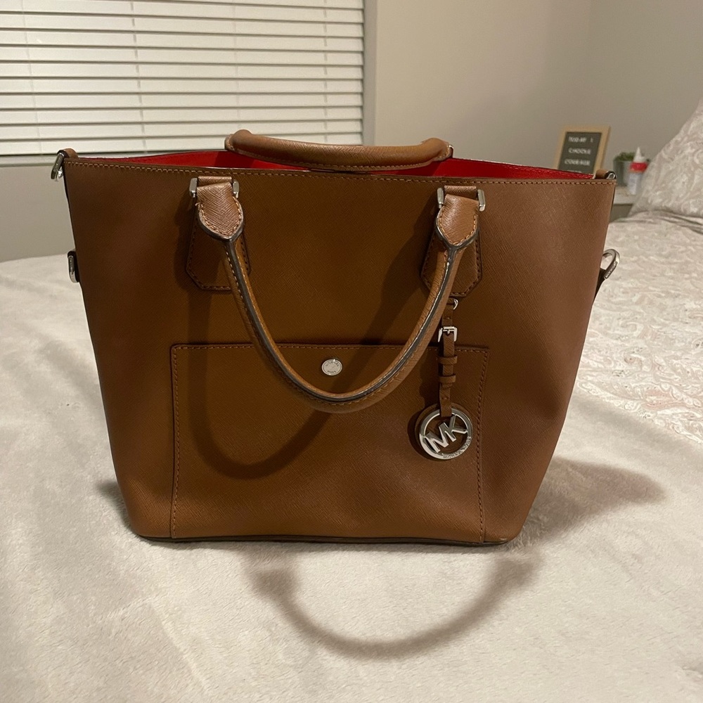 Michael Kors Greenwich Large Saffiano Bag Sienna